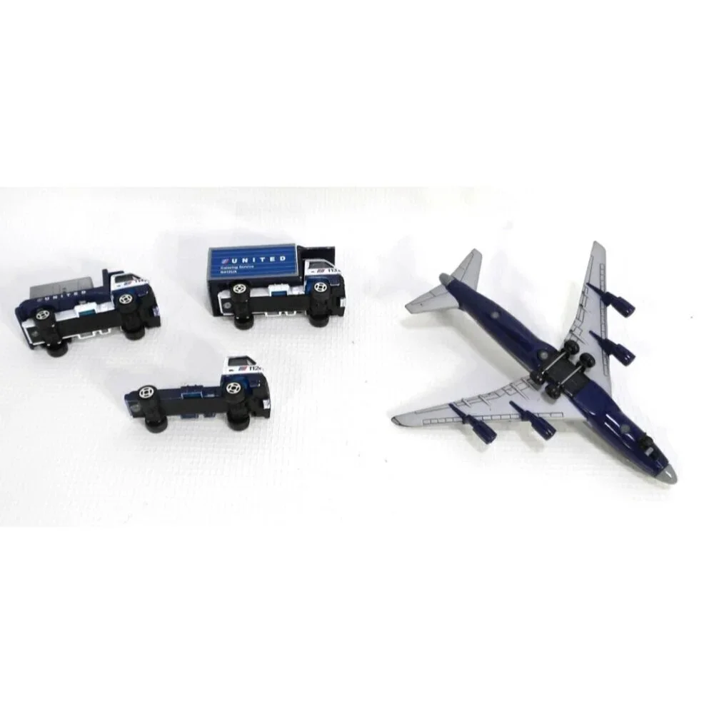 UNITED AIRLINES plastic & metal tiny plane and three trucks set of four vehicles